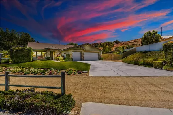 227 Gulfstream LN, Norco, CA 92860