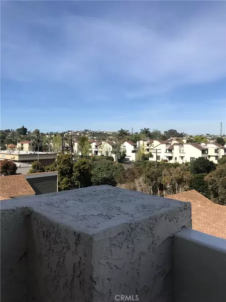 2255 Worden ST #11, Ocean Beach (san Diego), CA 92107