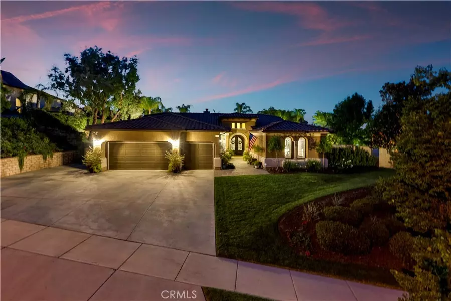 1519 Beacon Ridge WAY, Corona, CA 92883