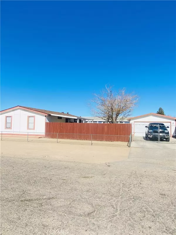 Adelanto, CA 92301,19001 Muskrat AVE