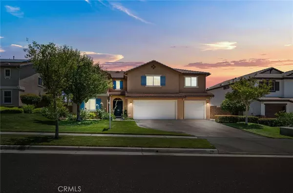 701 John CIR, Corona, CA 92879