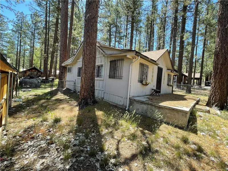 557 Main ST, Big Bear Lake, CA 92315