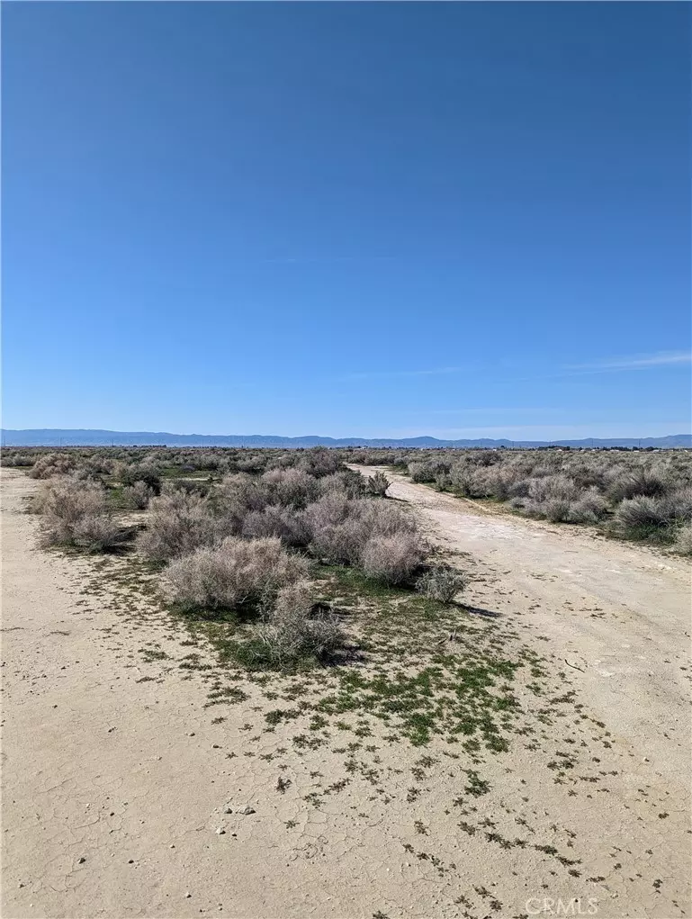 Rosamond, CA 93560,0 Unknown