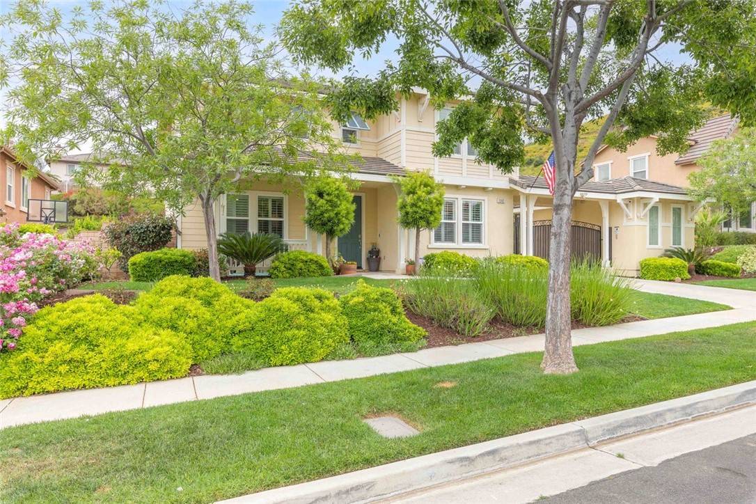 Corona, CA 92882,1242 Duxbury CIR