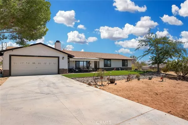 17047 Llanto RD, Apple Valley, CA 92307