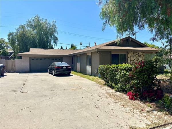 2020 Kellogg AVE, Corona, CA 92879