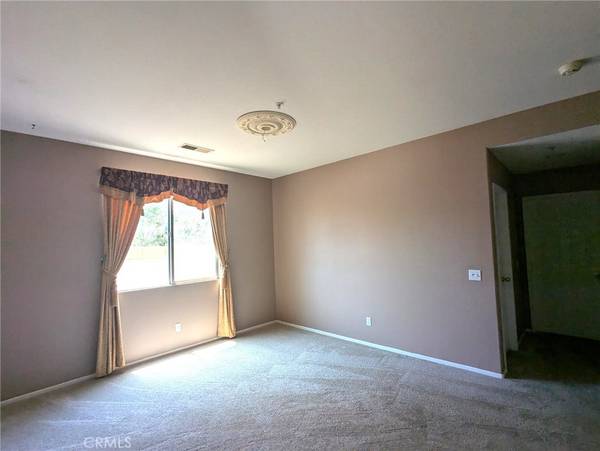 Fontana, CA 92336,5181 La Sarre DR