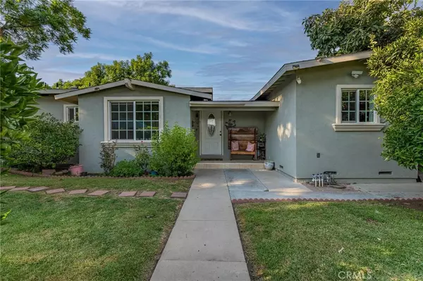 1413 W Santa Clara AVE, Santa Ana, CA 92706