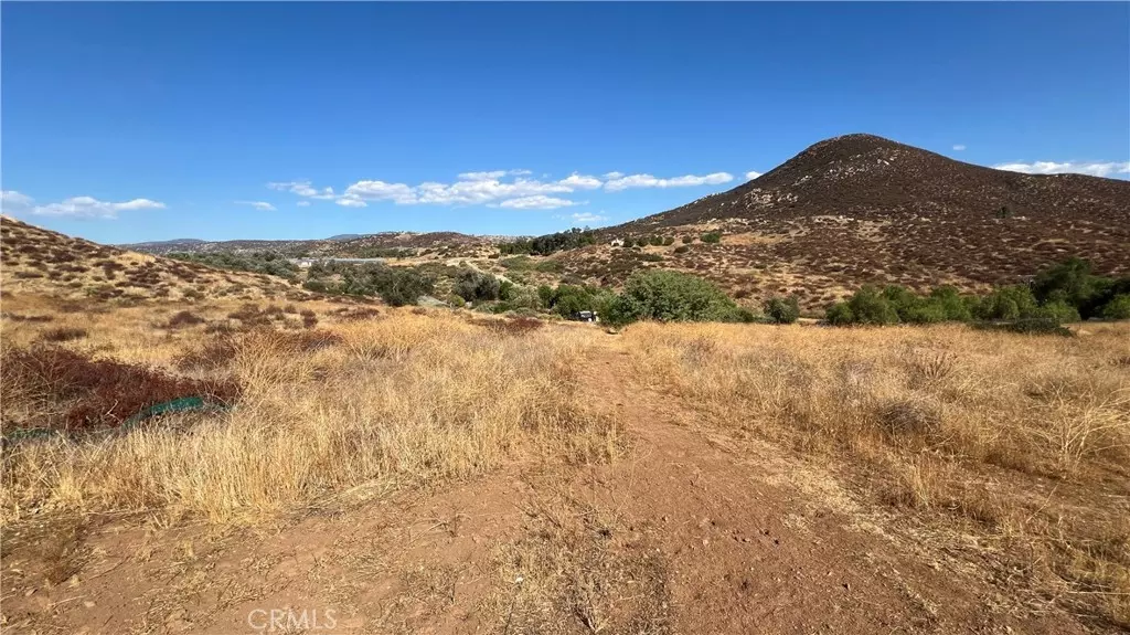 42520 Grama Road, Aguanga, CA 92536