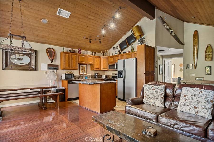 39802 Lakeview DR #31, Big Bear Lake, CA 92315