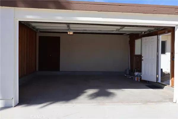 29 Palms, CA 92277,6052 Chia AVE