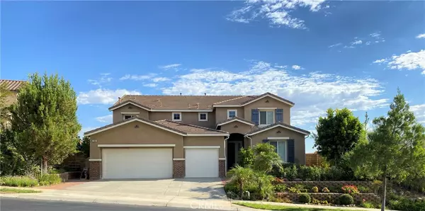 7986 Summer Day DR, Corona, CA 92883