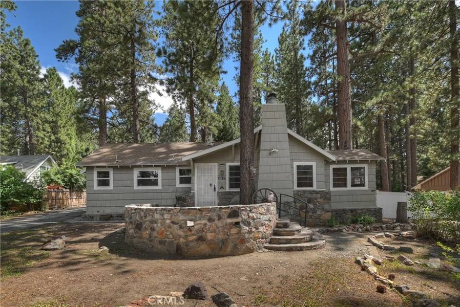 41617 Brownie LN, Big Bear Lake, CA 92315