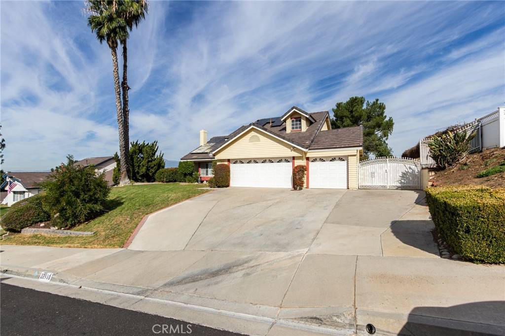 Grand Terrace, CA 92313,22930 Wren ST