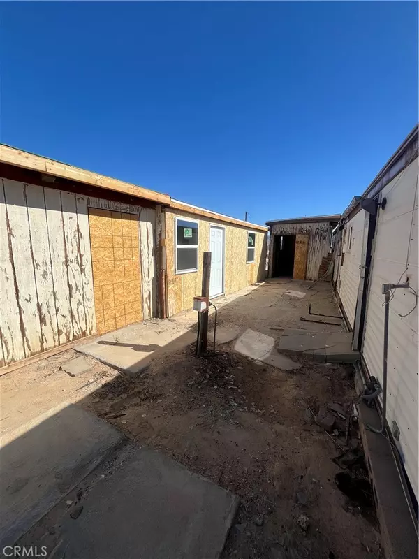 29 Palms, CA 92277,87908 Amboy RD