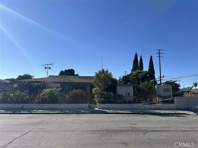 Los Angeles, CA 90001,7509 Parmelee AVE