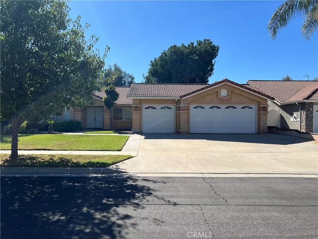 Corona, CA 92881,652 Walnut CIR