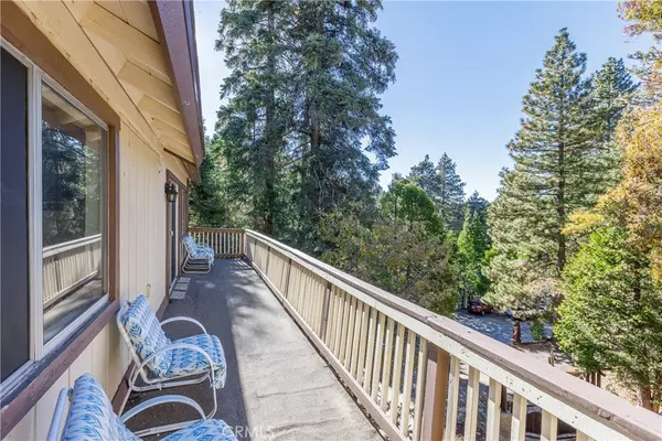 Lake Arrowhead, CA 92352,467 Cimarron LN