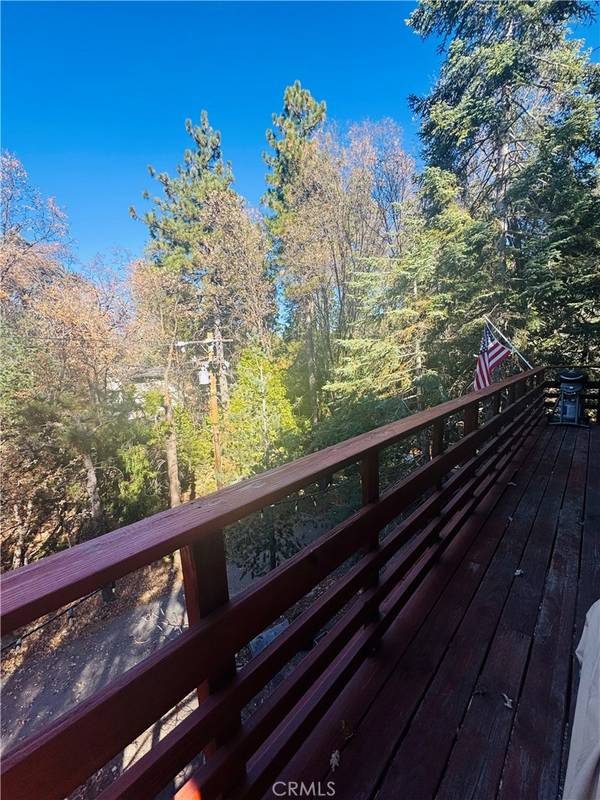 Lake Arrowhead, CA 92326,27619 Canyon DR