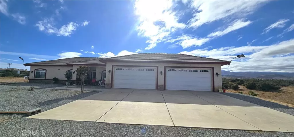 Phelan, CA 92371,7445 Cedar ST