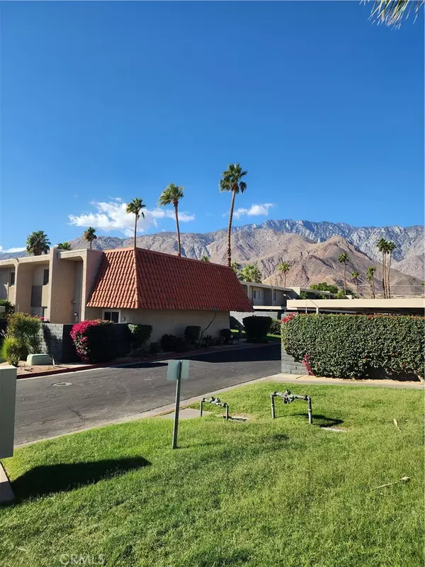 Palm Springs, CA 92262,2286 N Indian Canyon DR #F