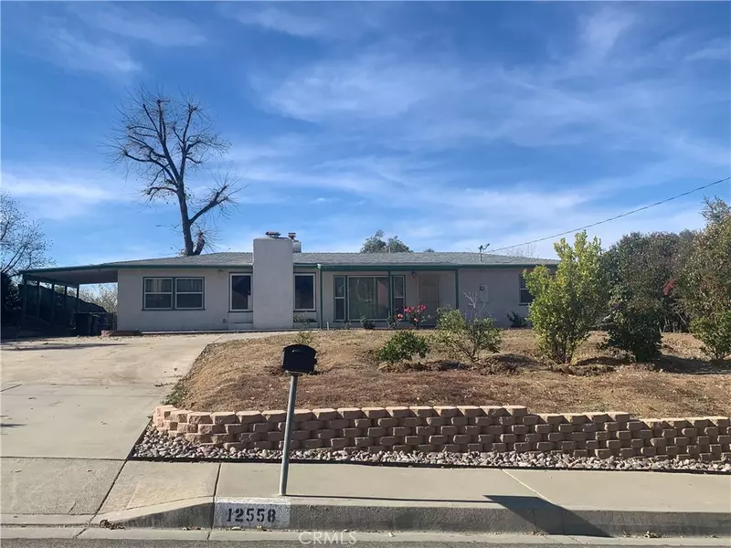 12558 8th ST, Yucaipa, CA 92399