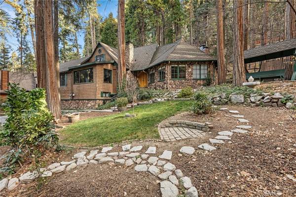 801 Kuffel Canyon RD, Lake Arrowhead, CA 92385