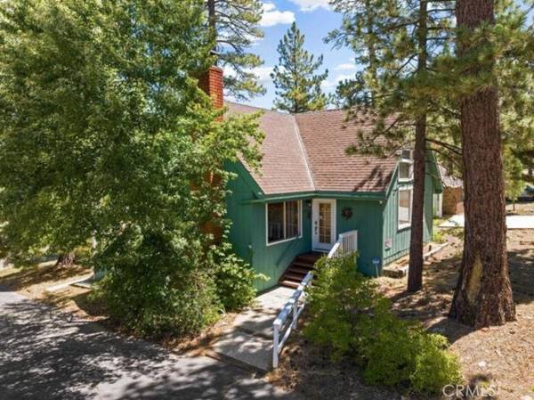 39752 Forest RD, Big Bear Lake, CA 92315