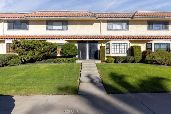 405 W Mountain View AVE #11, La Habra, CA 90631