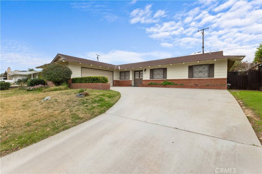 Grand Terrace, CA 92313,22667 Eton DR