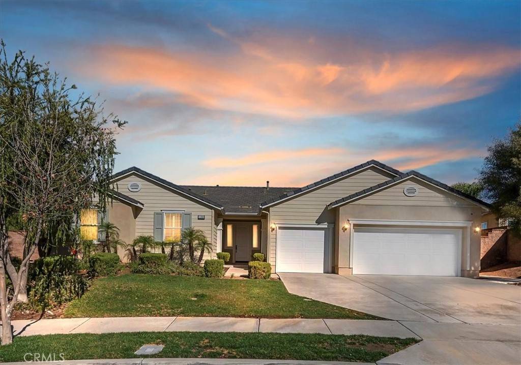 Corona, CA 92883,11328 Bluebird WAY