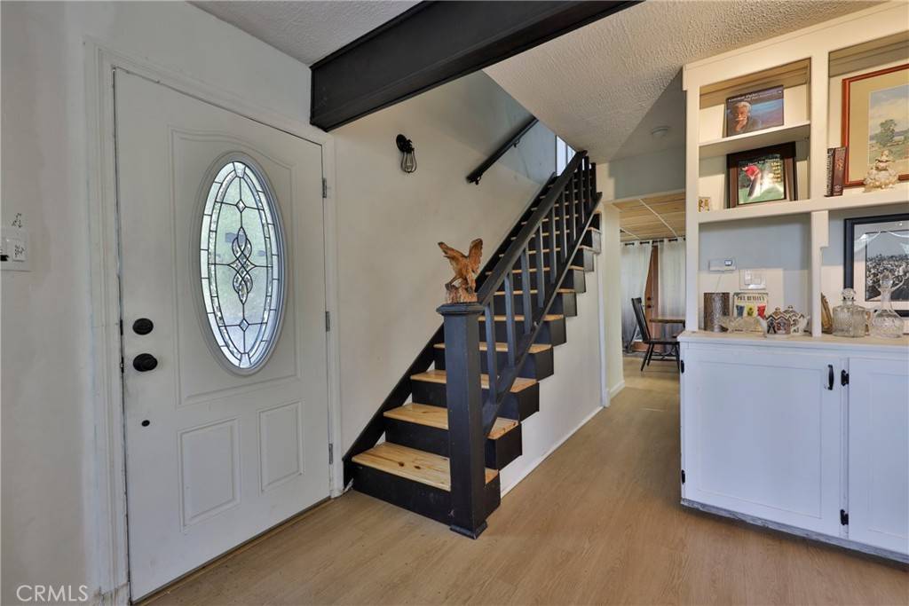 Crestline, CA 92325,23677 Crest Forest DR