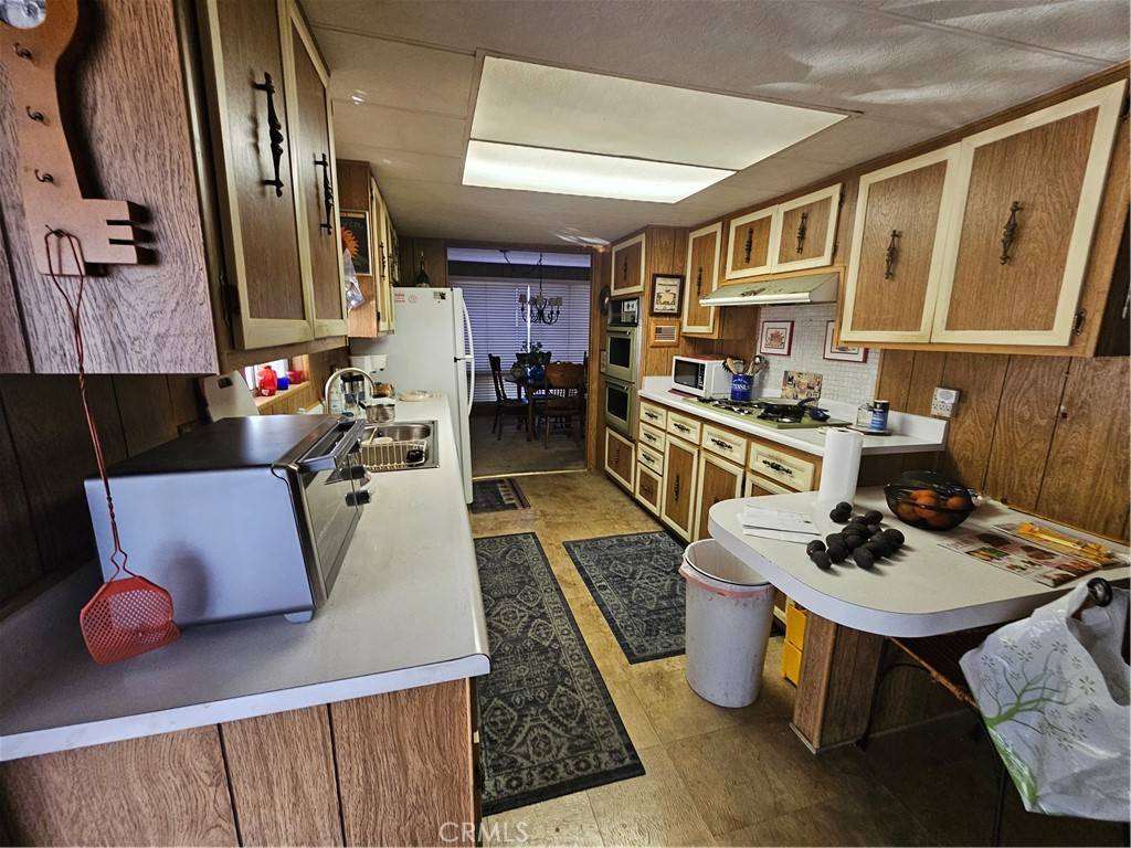 Redlands, CA 92374,626 N Dearborn #134