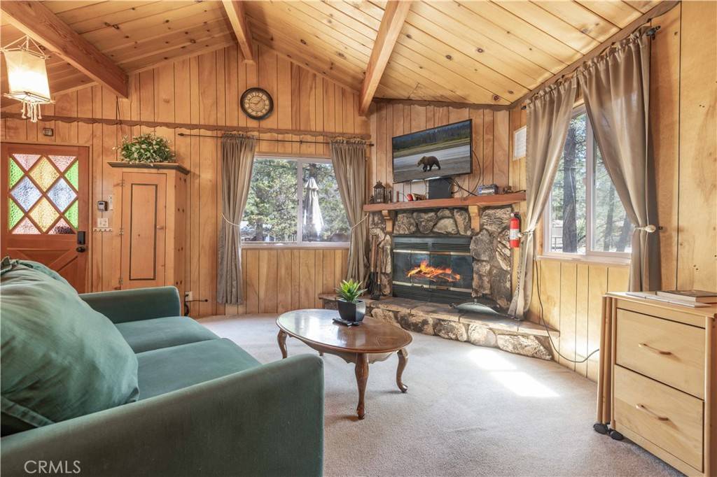 Sugarloaf, CA 92386,696 Imperial AVE