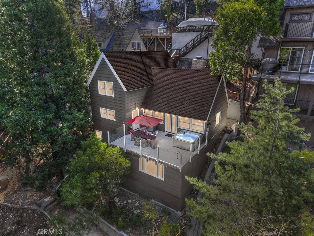 28898 Palisades DR, Lake Arrowhead, CA 92352