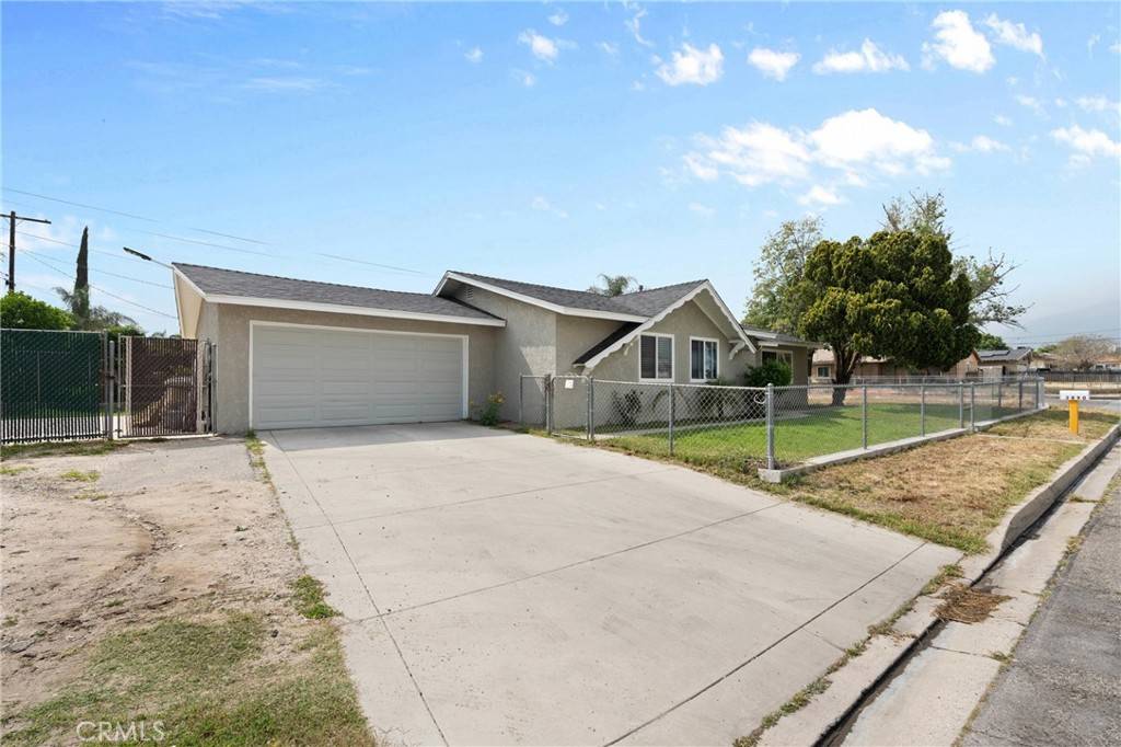 San Bernardino, CA 92407,3890 Vermont
