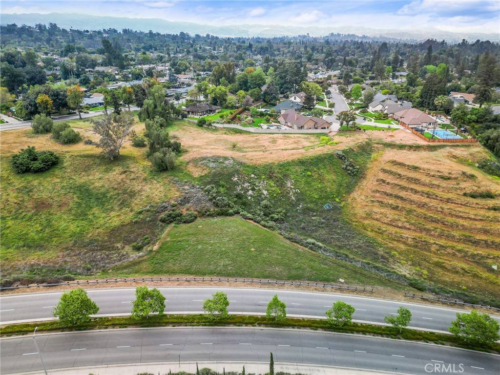 Redlands, CA 92373,0 Ford ST