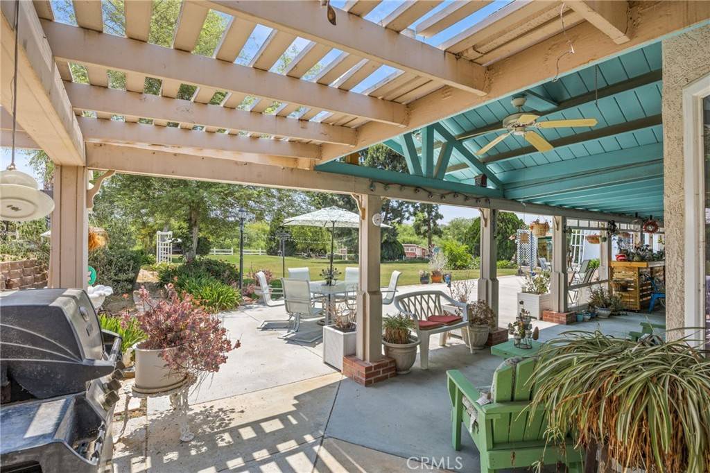 Riverside, CA 92504,17477 Owl Tree RD