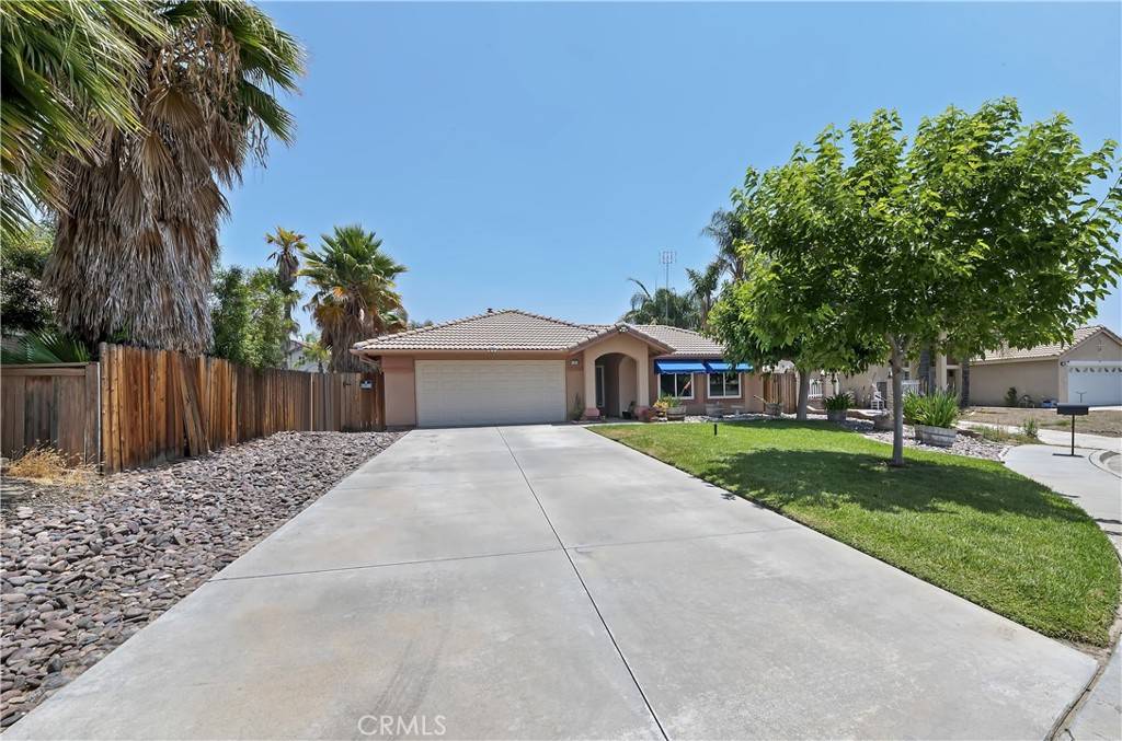 San Jacinto, CA 92583,1361 Lindsey