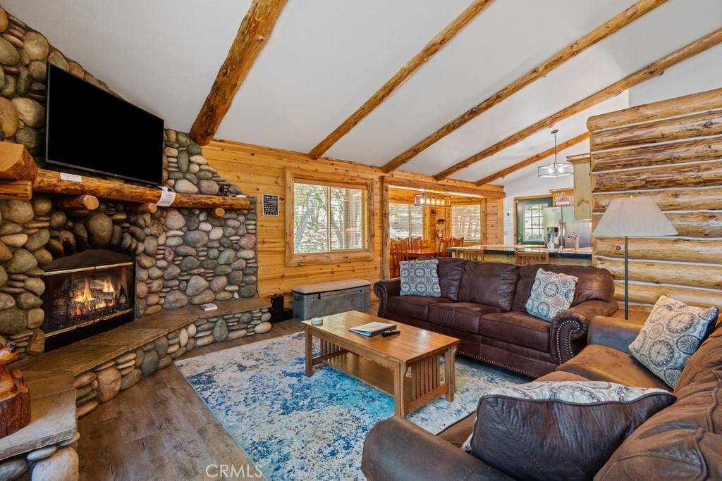 Big Bear City, CA 92314,455 Sun Crest CT