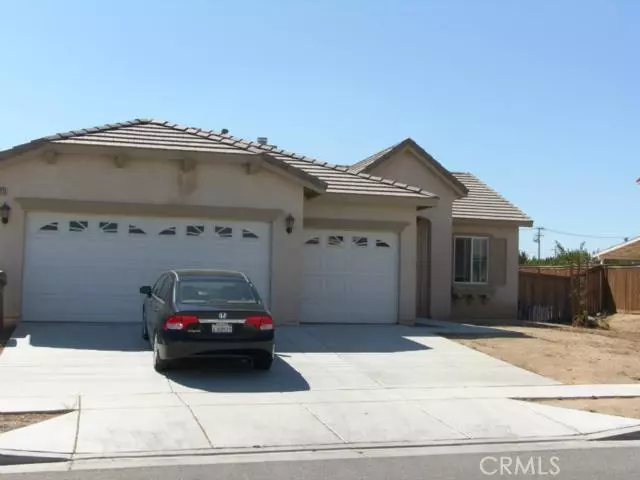 13383 Porter Creek ST, Oak Hills, CA 92334