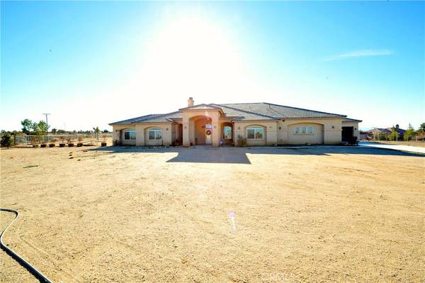 7677 Mono RD, Phelan, CA 92371