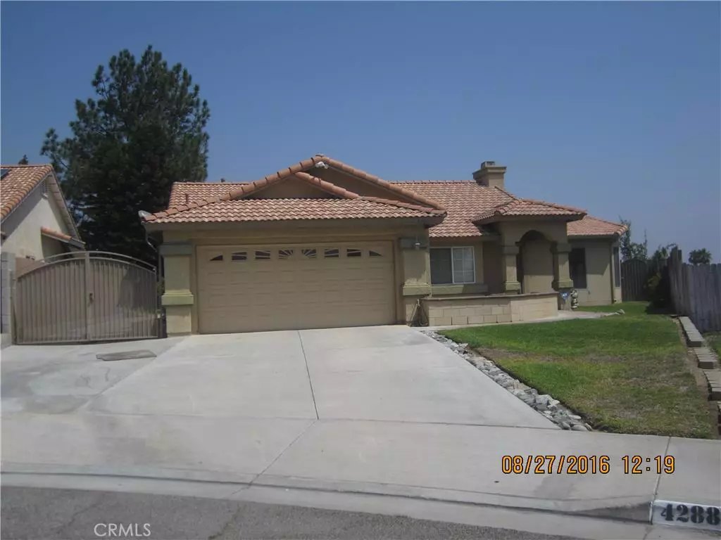 Jurupa Valley, CA 92509,4288 Estrada DR