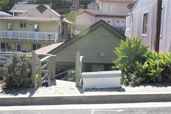 Avalon, CA 90704,238 Marilla AVE