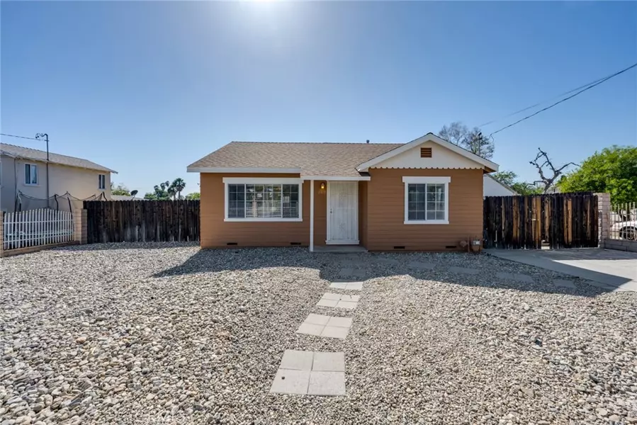 1365 Tourmaline AVE, Mentone, CA 92359