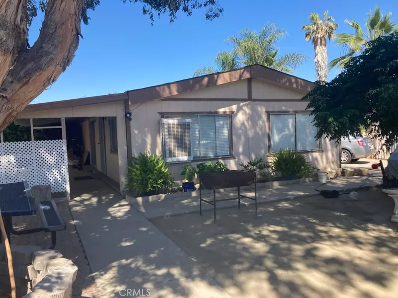 199 Ensenada DR, Perris, CA 92571