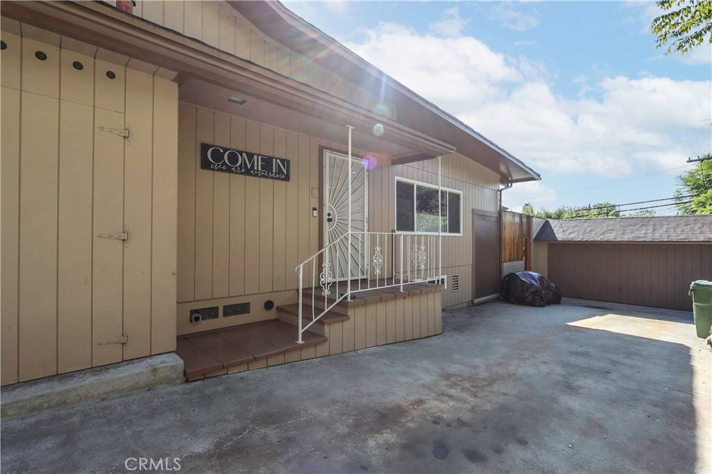 3133 Glendon AVE, Los Angeles, CA 90034