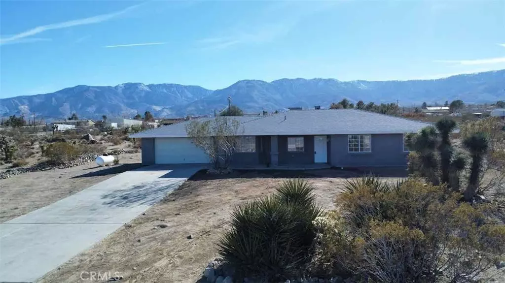 32715 Zircon RD, Lucerne Valley, CA 92356