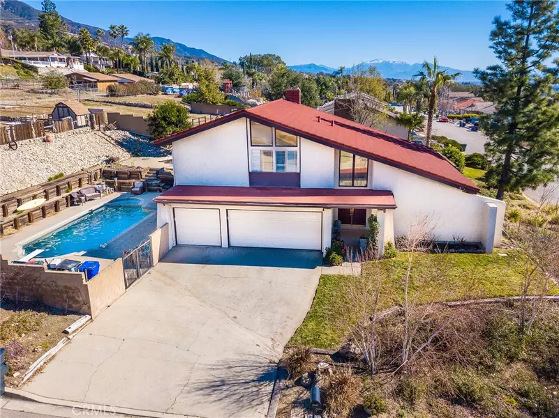 8990 Citation CT, Alta Loma, CA 91737