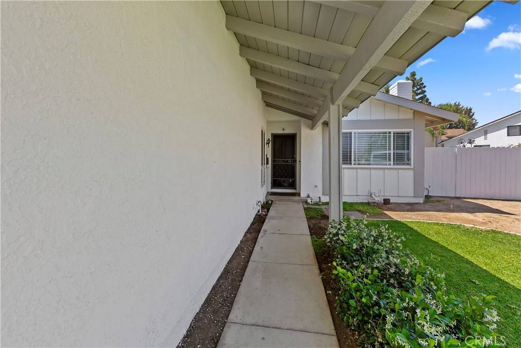 Anaheim Hills, CA 92807,131 N Edgemar CIR